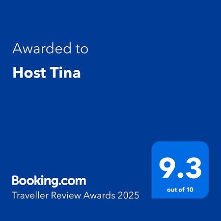 Host Tina Apartman Bukarest Kültér fotó