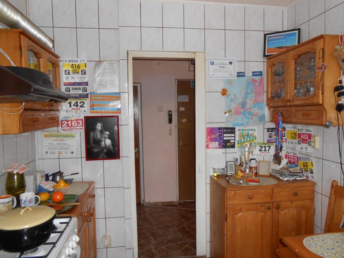 Host Tina Apartman Bukarest Kültér fotó