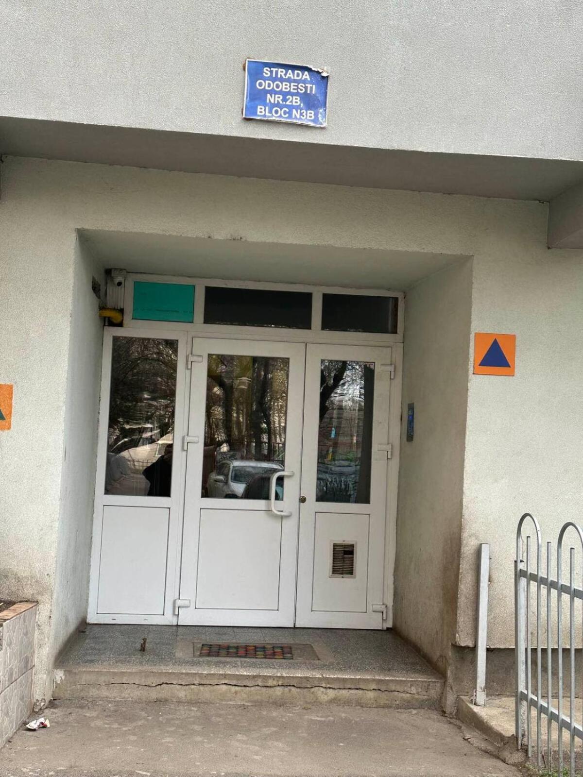 Host Tina Apartman Bukarest Kültér fotó